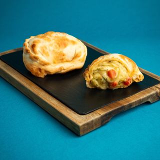Empanada Caprese (1 Ud.)