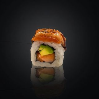 60.- Tsurai Salmón Roll Special (8 Pzs.)