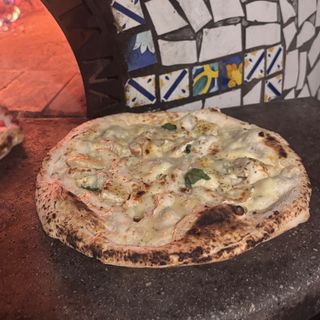 pizza 4 formaggi (33 cm.)