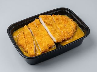 36N-Escalope de pollo con salsa curry
