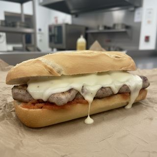 Bocadillo Completo De Lomo Fresco 