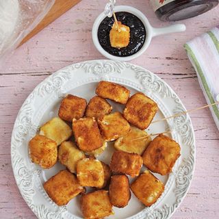 Queso Frito con Mermelada