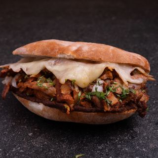 LA TORTA DE LA MAFIA