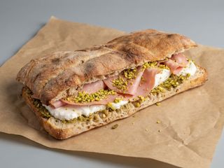 FOCACCIA MORTADELLA 