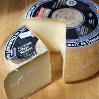 Queso Idiazabal Aizkolari