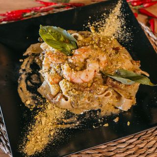 Fetuccine Pesto de Pistacho