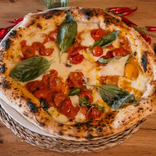 Pizza 4 Pomodori