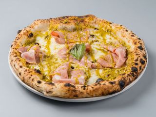 Pizza Bologna