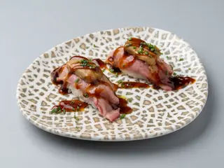 Niguiri Solomillo con foie
