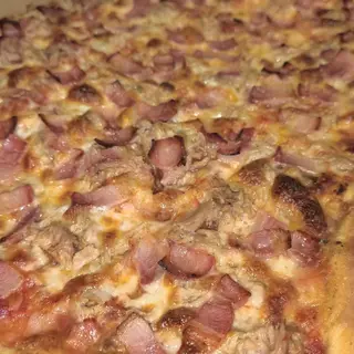 Atun bacon