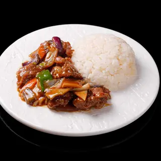 38. Donburi de ternera