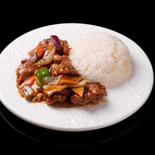 38. Donburi de ternera