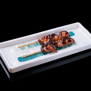 56. Yakitori De seta (3 Uds.)