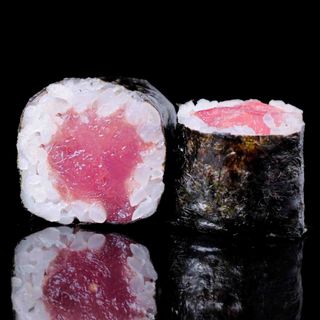 71. Maki De Atún (8 Uds.)