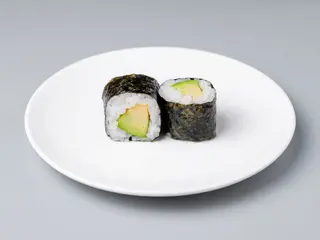 72. Maki De Aguacate (8 Uds.)