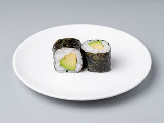 72. Maki De Aguacate (8 Uds.)