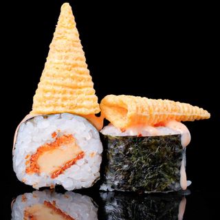 75. Maki De Pollo con conos de maiz (8 Uds.)