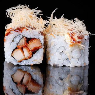 90. Uramaki De Pollo (8 Uds.)