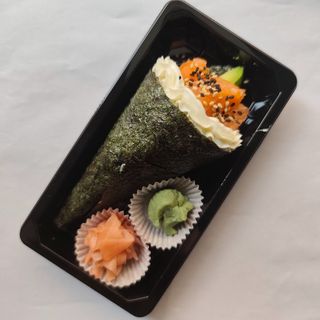 Temaki Salmón y Philadelphia