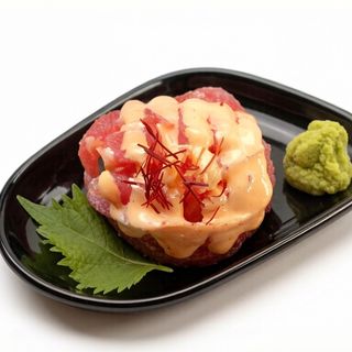 Atún picante Gunkan (1 pieza)