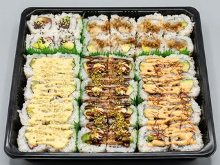 Uramaki mixto para 2
