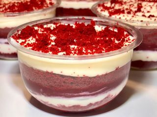 Red Velvet con frutos del bosque