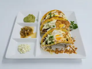 X3 Tacos de Carne 
