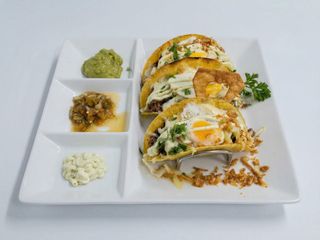 X3 Tacos de Carne
