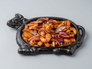 Gambas En Fuente Quemada Estilo Chino