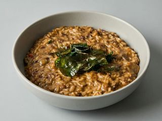 Risotto con ragout al vermut rosso