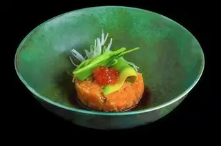 23L.Tartar salmón