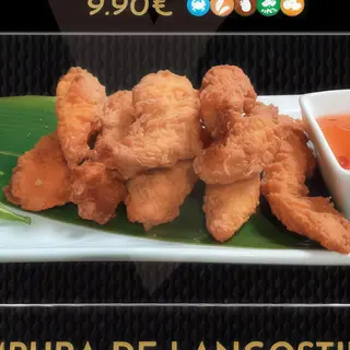 Tiras de pollo frito japonés