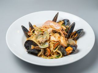 Spaghetti de marisco