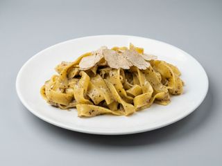 Tagliatelle con trufa