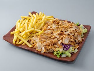 Plato Con Ternera Solo Carne con Queso y patatas 