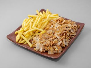 Plato Con Ternera Solo Carne y patatas 