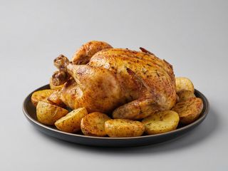 Promoción 1 pollo con 3 raciones de patatas fritas 