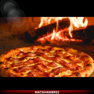 Pizza de queso mozarella, cheddar, bacon y oregano