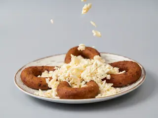 Mandocas Con Queso