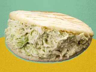 Arepa Reina Pepiada