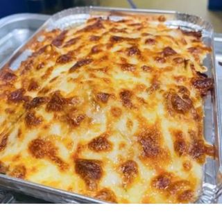 Menu Kapsalon de kebab gratinado
