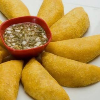 Empanada Colombiana de pollo