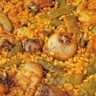 Fideuá Valenciana De Pollo