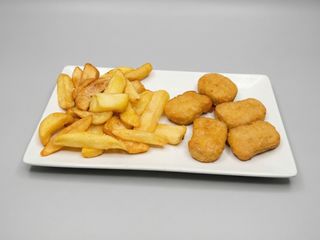nuggets con patatas