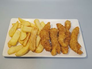 Fingers De Pollo Con Patatas