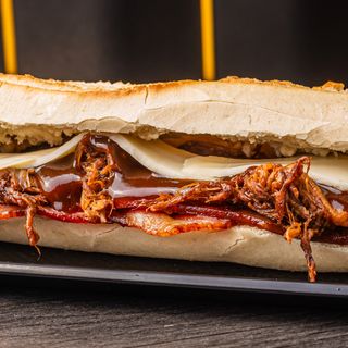 Baguette Pulled Pork