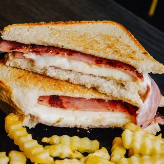 Sándwich Mixto