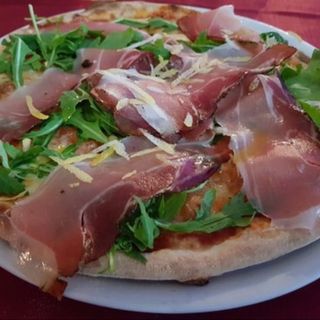 Pizza montanara