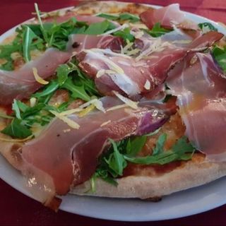 Pizza Montanara