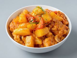 Pollo Con Piña